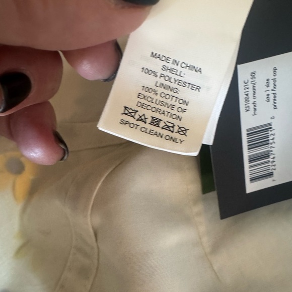 KATE SPADE ♠️ Floral Cap with classic logo! Cute and comfy! Pretty & practical! - Picture 9 of 12